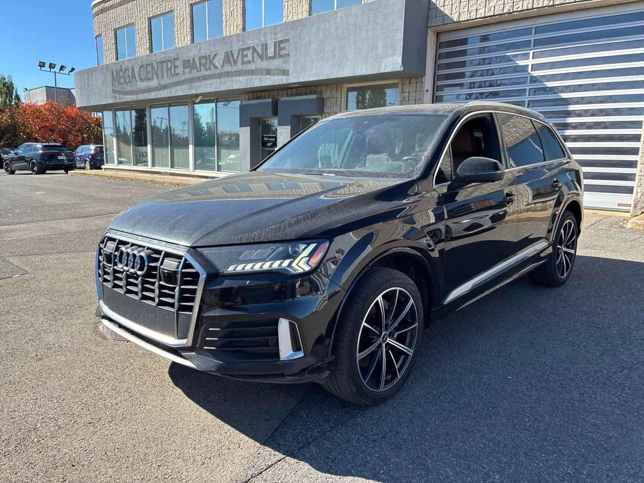 Audi Q7 QUATTRO * ГЛАВНО ПРЕДСТАВИТЕЛСТВО НА AUDI* 