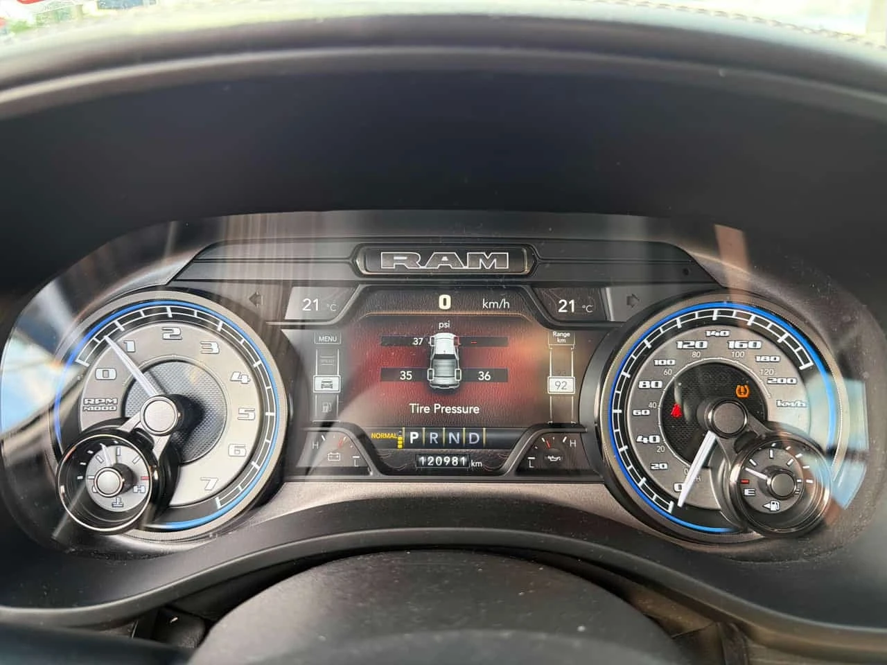 Dodge RAM 1500 * Limited * CARFAX * ����� �� ����������� | Mobile.bg � ����������� 8