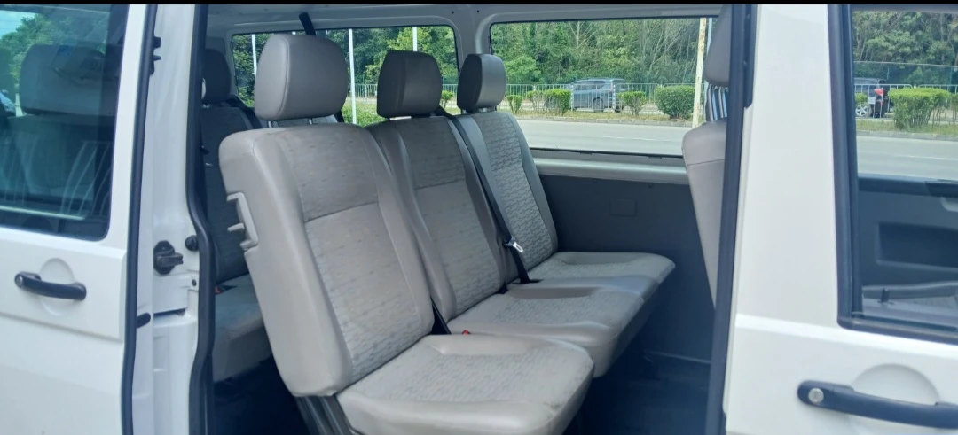 VW T5, снимка 16 - Бусове и автобуси - 54653235