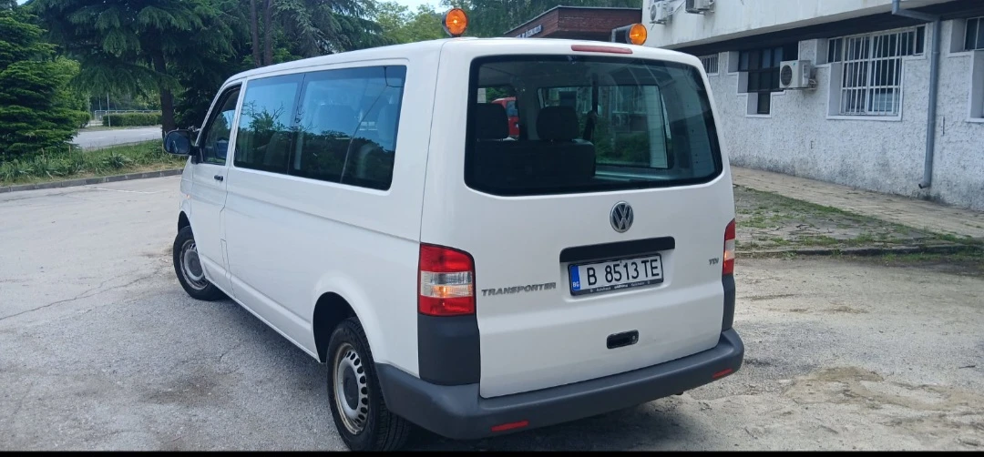 VW T5, снимка 3 - Бусове и автобуси - 54653235