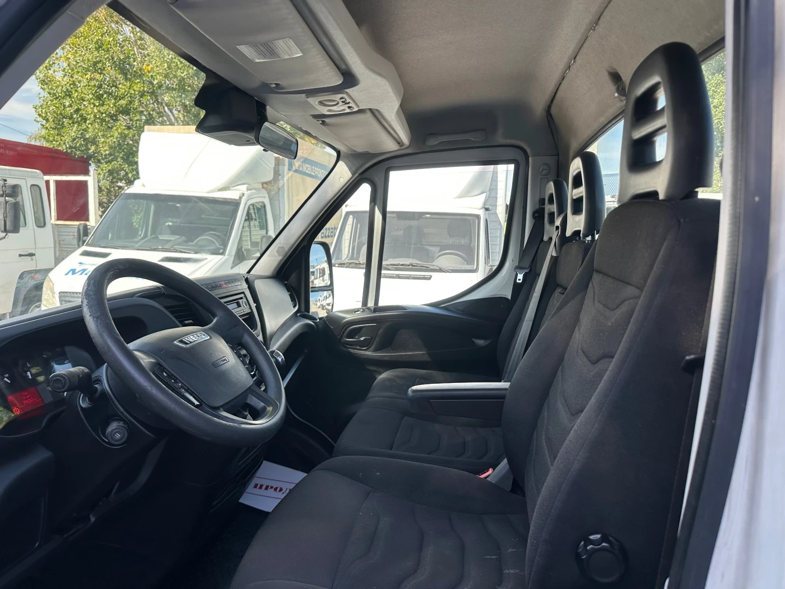 Iveco Daily 35-15, снимка 11 - Бусове и автобуси - 56457654