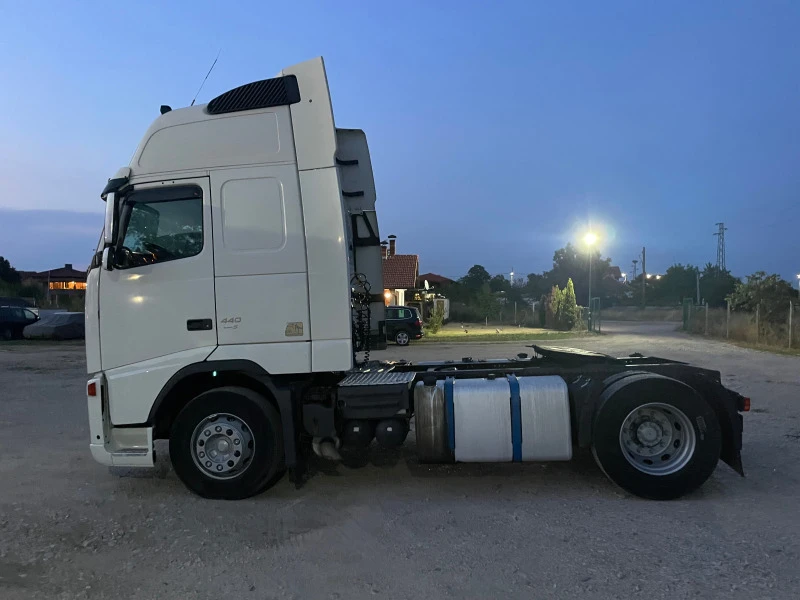 Volvo Fh 13-440-EVRO5, снимка 8 - Камиони - 46637995