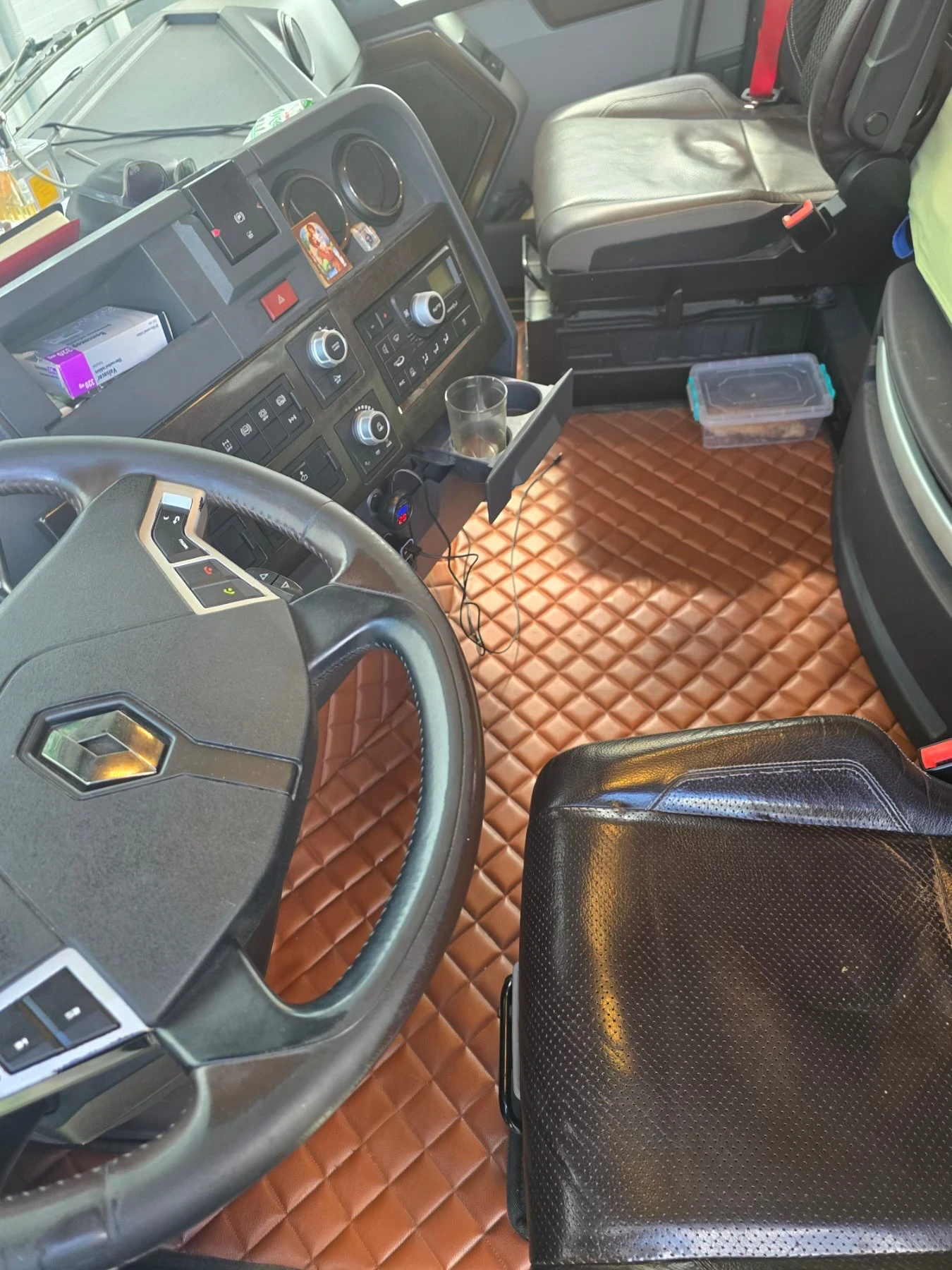 Renault T | Mobile.bg � ����������� 11