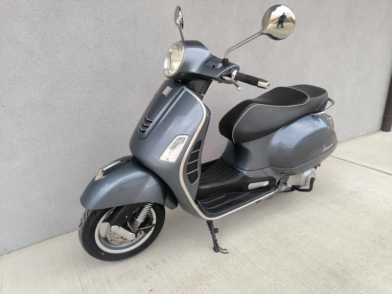 Vespa GTS 300ie, ABS/ASR, 2017, Нов внос Италия , снимка 7 - Мотоциклети и мототехника - 48604508