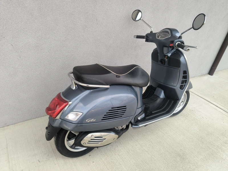 Vespa GTS 300ie, ABS/ASR, 2017, Нов внос Италия , снимка 3 - Мотоциклети и мототехника - 48604508