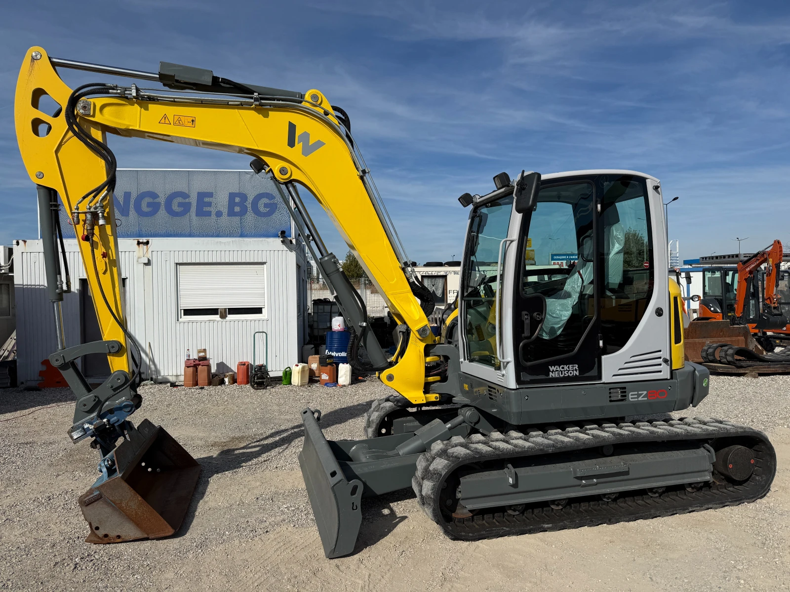 Багер Wacker Neuson EZ80, снимка 2 - Индустриална техника - 56583137