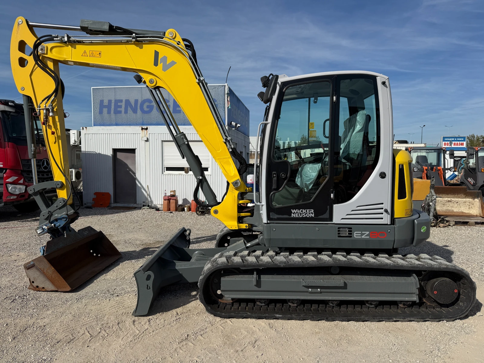 Багер Wacker Neuson EZ80