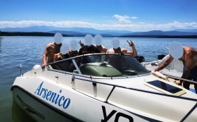 Моторна яхта Собствено производство, снимка 3