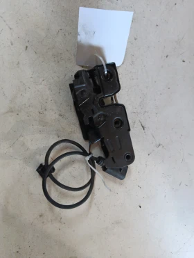 ����� �� �������� �� ����� ������ ����� 8R0823509A Audi Q5