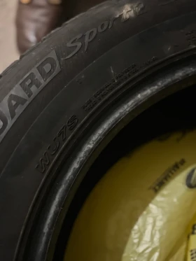 Гуми Зимни 235/60R18, снимка 3