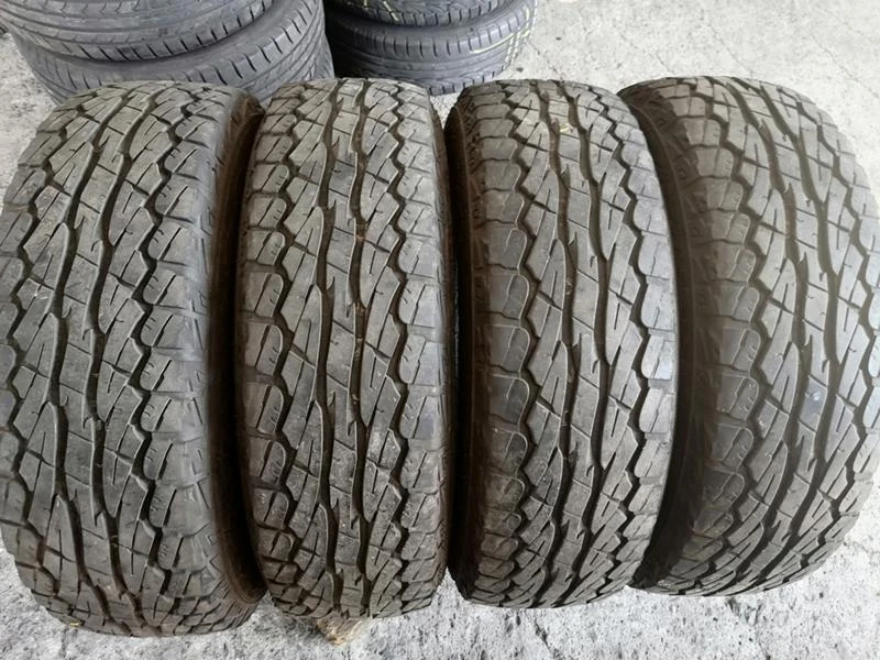 Гуми Летни 215/70R16, снимка 1 - Гуми и джанти - 29889024