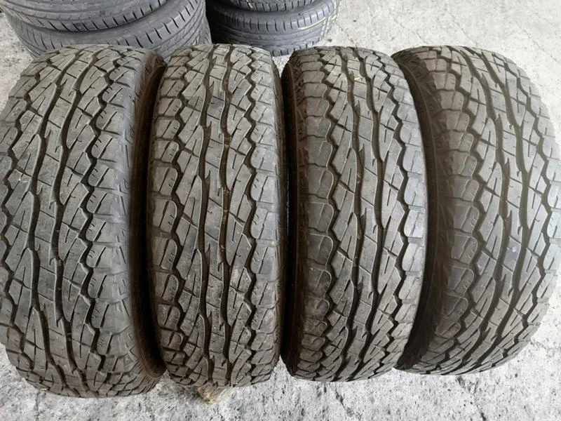 Гуми Летни 215/70R16, снимка 2 - Гуми и джанти - 29889024