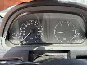 Mercedes-Benz A 180 CDI  НА ЧАСТИ, снимка 15