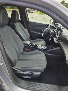 Peugeot 2008 1.5 HDI Allure Pack Avtomat Navi Virtual, снимка 13