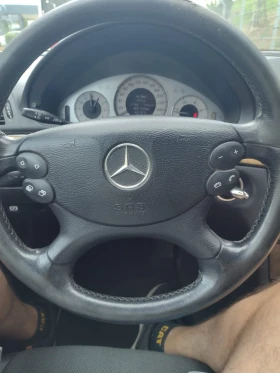 Mercedes-Benz E 220, снимка 10