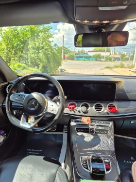 Mercedes-Benz E 220 2.2, снимка 13