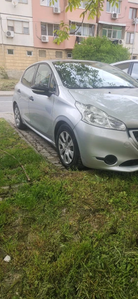 Peugeot 208 1.4 HDI, снимка 2