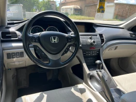 Honda Accord 2.4 Executive, снимка 9