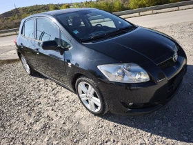     Toyota Auris 2.2 177 Full Extri