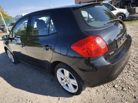     Toyota Auris 2.2 177 Full Extri