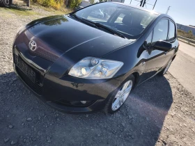     Toyota Auris 2.2 177 Full Extri