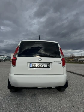 Skoda Roomster - 3900 € / 7627.74 лв. - 78370612 5