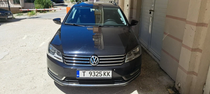 VW Passat, снимка 4 - Автомобили и джипове - 47023047