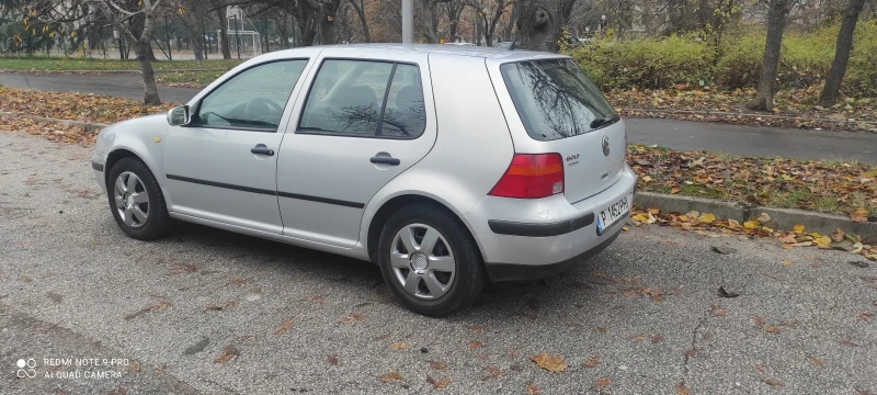 VW Golf 1.6SR, снимка 1 - Автомобили и джипове - 48222839