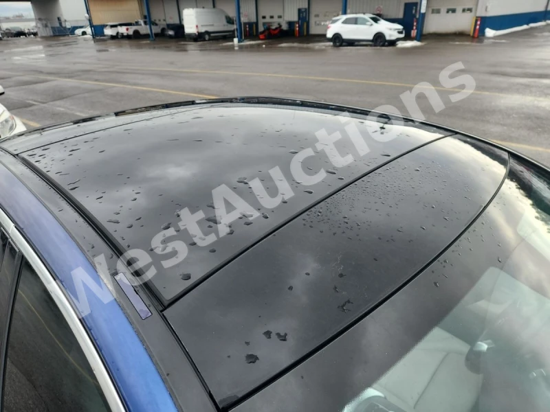 Mercedes-Benz C 300, снимка 4 - Автомобили и джипове - 48396419