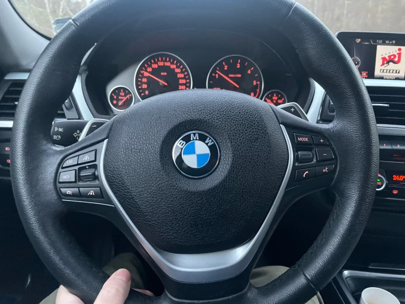 BMW 335 xd, снимка 3 - Автомобили и джипове - 48436815