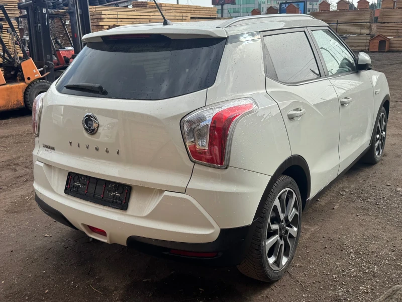 Ssang yong Tivoli 1.6 Bi-fuel GPL! , снимка 4 - Автомобили и джипове - 49506652