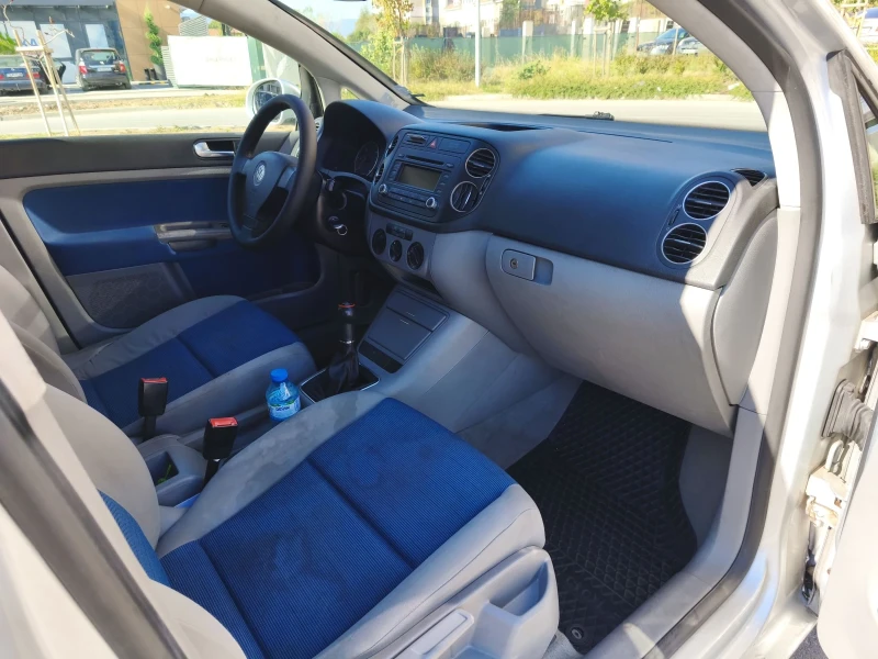 VW Golf Plus 1.9TDI, снимка 7 - Автомобили и джипове - 51949517