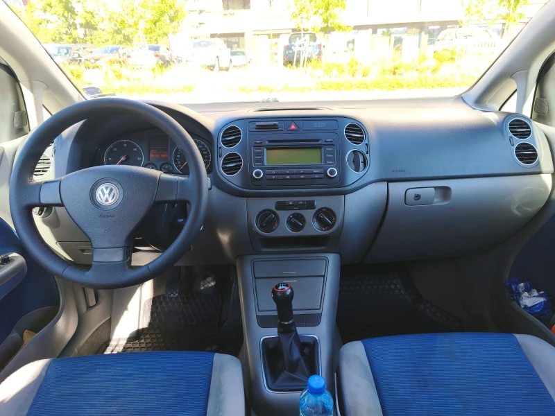 VW Golf Plus 1.9TDI, снимка 5 - Автомобили и джипове - 51949517