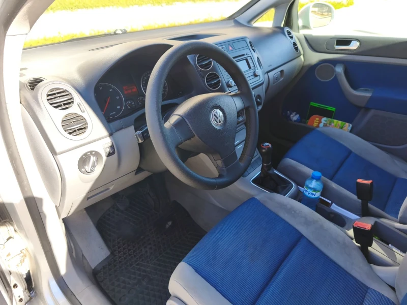 VW Golf Plus 1.9TDI, снимка 6 - Автомобили и джипове - 51949517