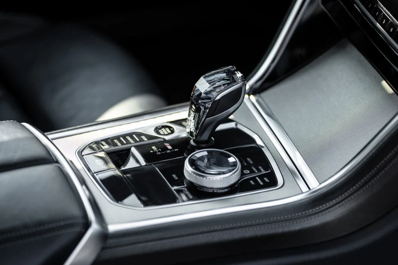 BMW 850 M850 xDrive, снимка 6 - Автомобили и джипове - 52874019