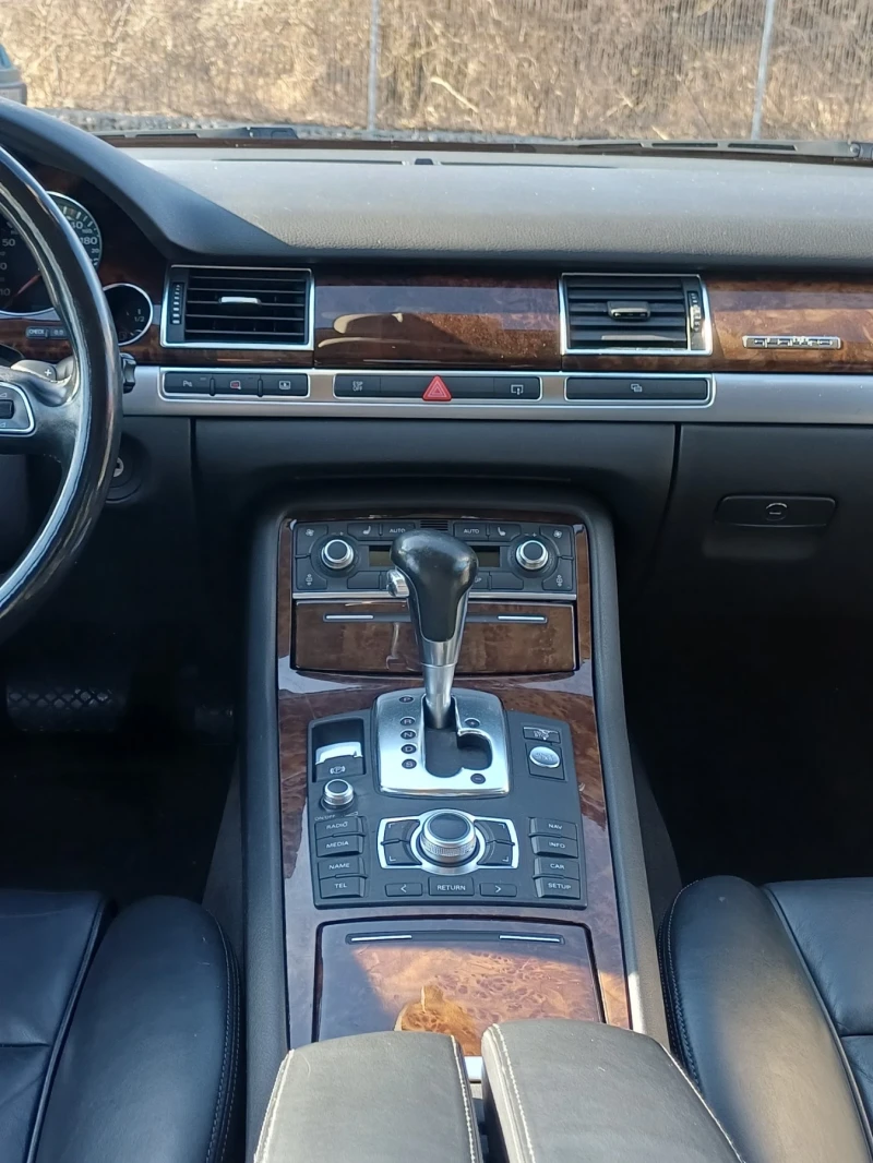 Audi A8, снимка 9 - Автомобили и джипове - 53128656