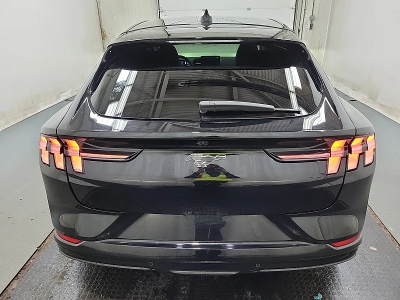 Ford Mustang Mach-E Premium, снимка 5 - Автомобили и джипове - 53232381