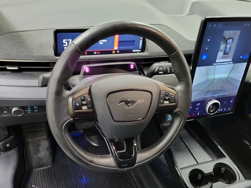 Ford Mustang Mach-E Premium, снимка 8 - Автомобили и джипове - 53232381