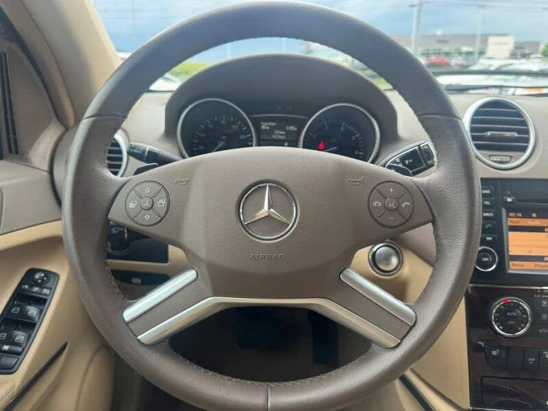 Mercedes-Benz ML 550 AMG LINE/KEYLESS/NAVI/KAMEPA/ПОДГЕВ - изображение 9
