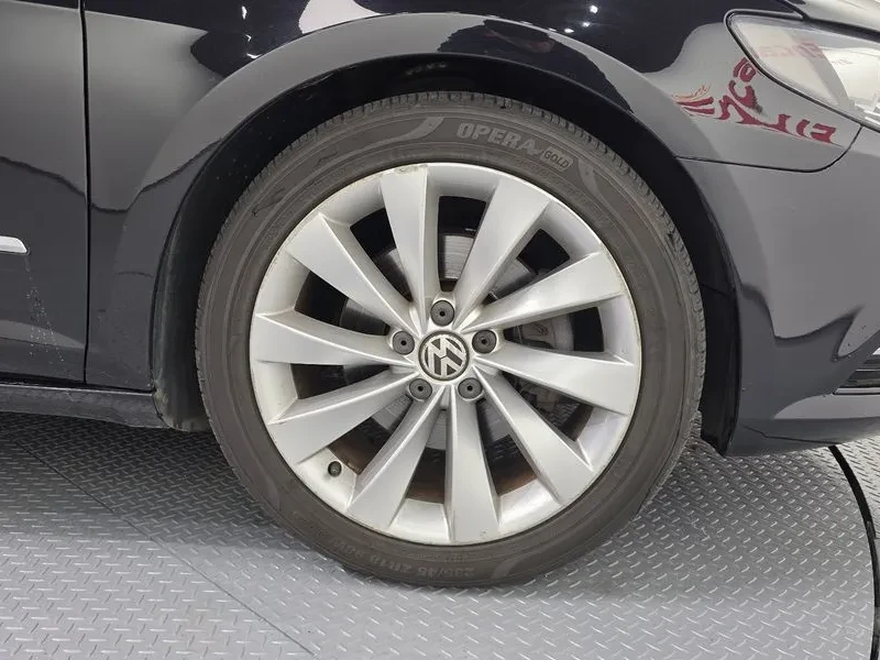 VW CC 2.0 TDI 4Motion, снимка 5 - Автомобили и джипове - 54303481