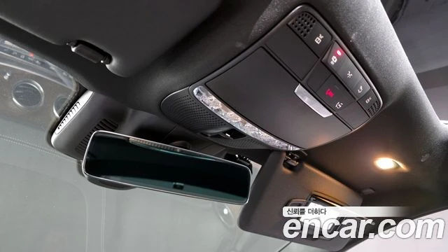 Mercedes-Benz E 250 EXCLUSIVE* ПОДГРЕВ* ОБДУХВАНЕ* НАВИГАЦИЯ, снимка 8 - Автомобили и джипове - 54817562