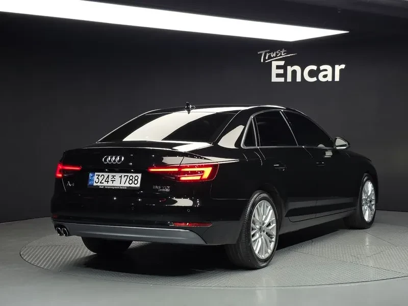 Audi A4 (B9) 35 Tdi Quattro Premium, снимка 4 - Автомобили и джипове - 54994785