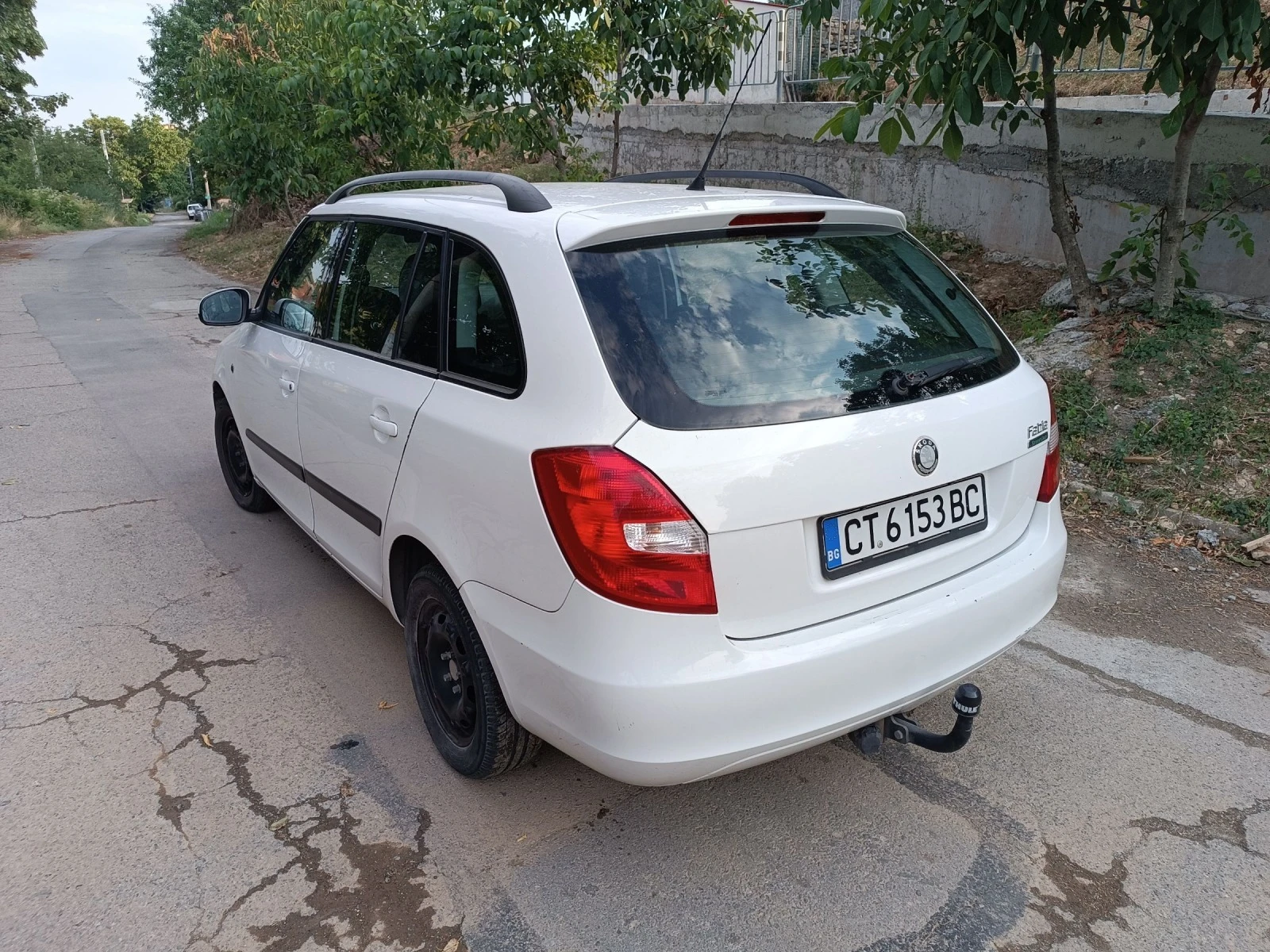 Skoda Fabia 1.4tdi 80k - изображение 4