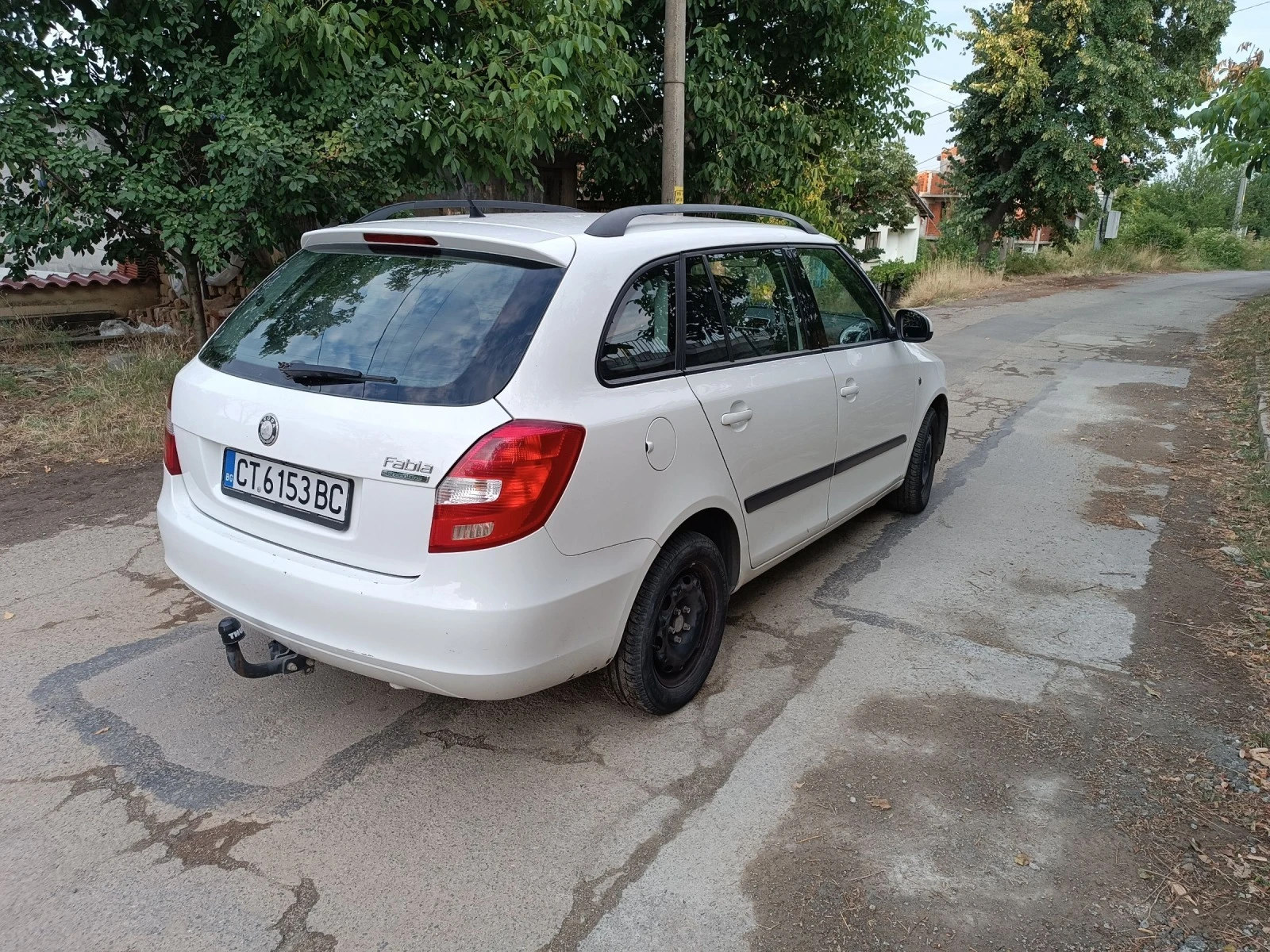 Skoda Fabia 1.4tdi 80k - изображение 3