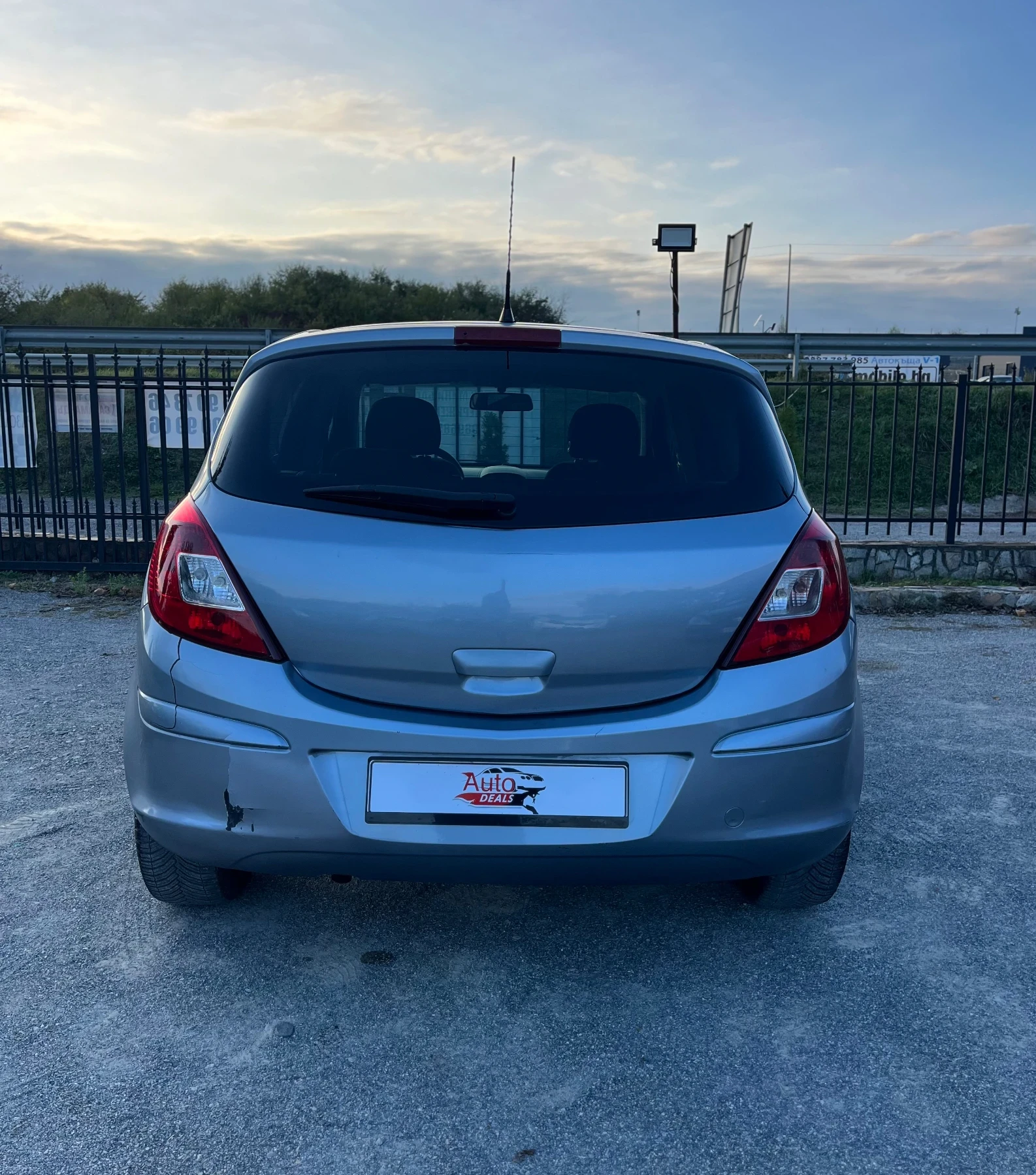 Opel Corsa 1.2i* ФАБРИЧНА ГАЗ BRC* КЛИМАТИК* FACE - изображение 6