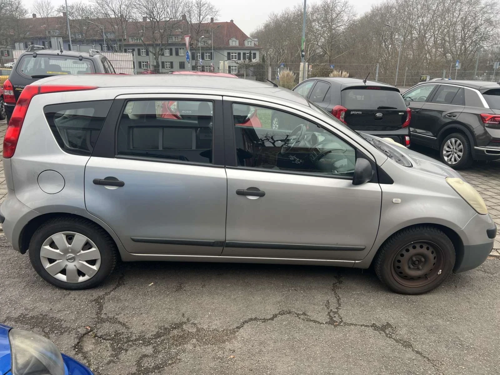 Nissan Note 1.4i - изображение 5