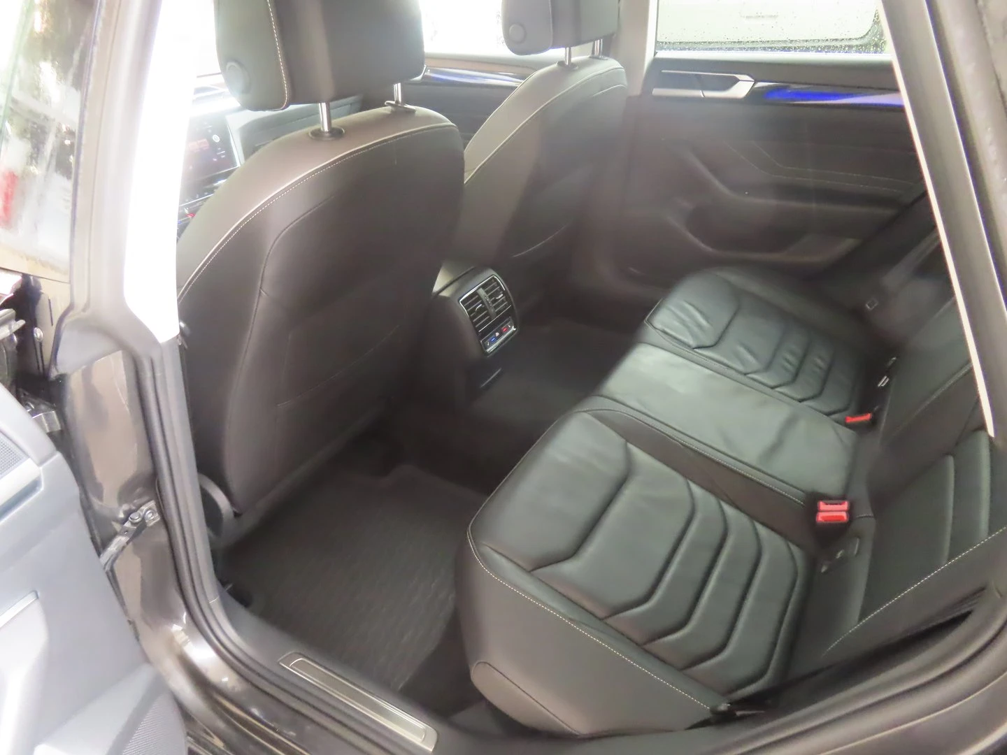 VW Arteon Elegance 2.0 TSI OPF DSG | Mobile.bg   8