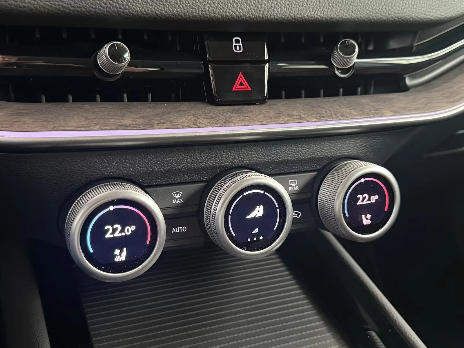 Skoda Superb 2.0TDI/193HP/MATRIX/HUD/TAW/L&K/ACC/360/CAM/692f | Mobile.bg   13