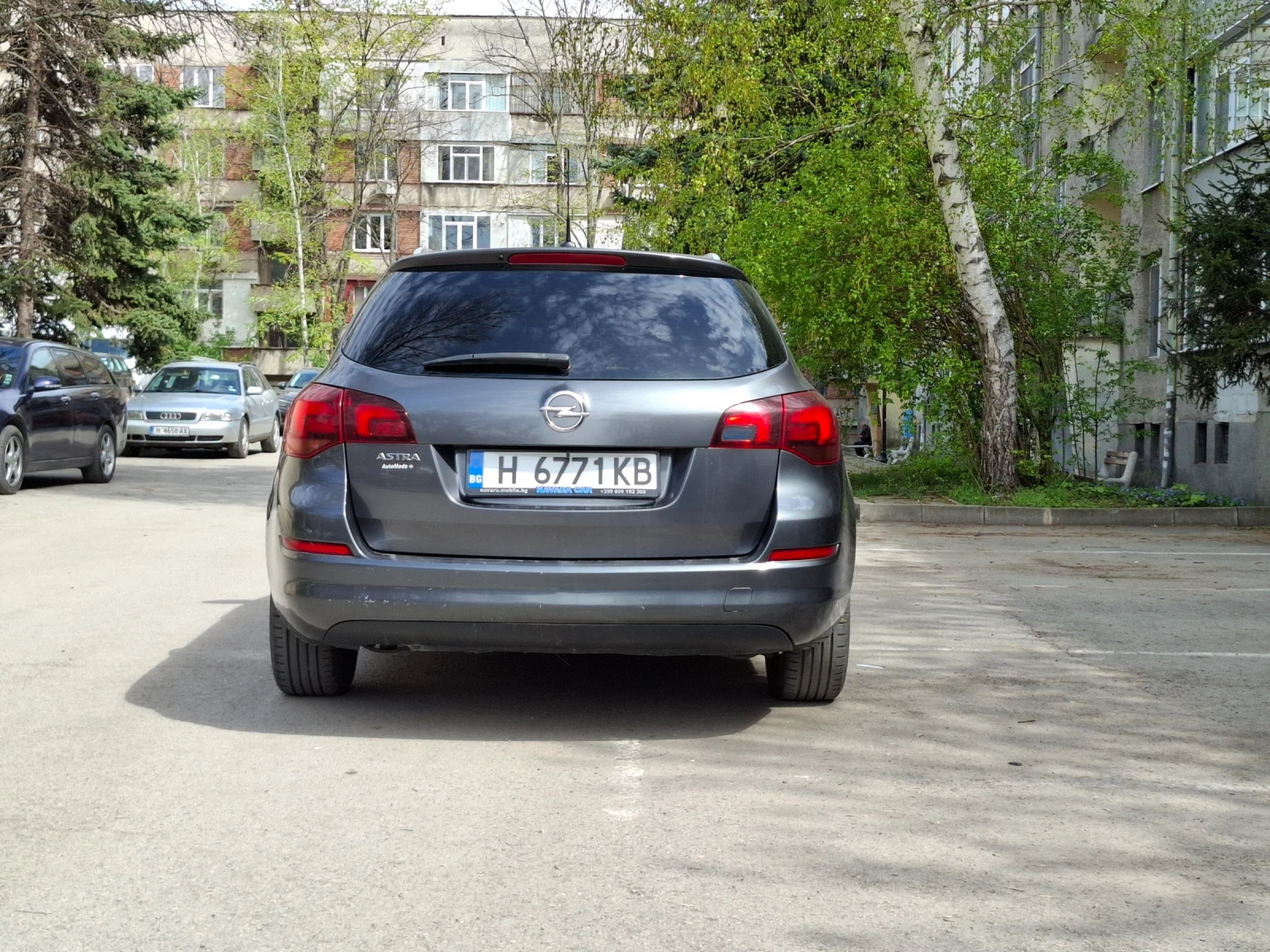 Opel Astra Astra J SPORTS TOURER  - изображение 5