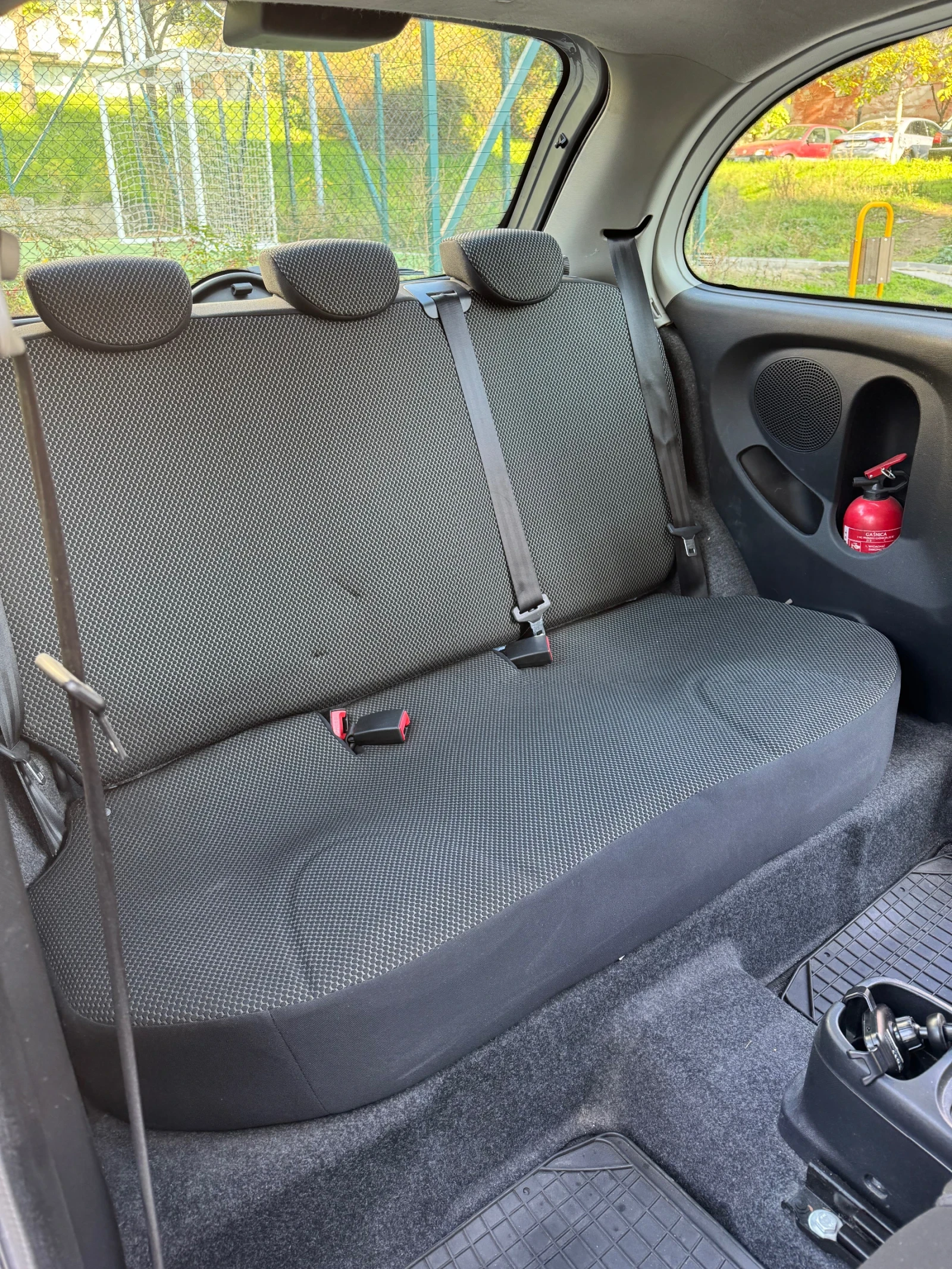 Nissan Micra  - изображение 9